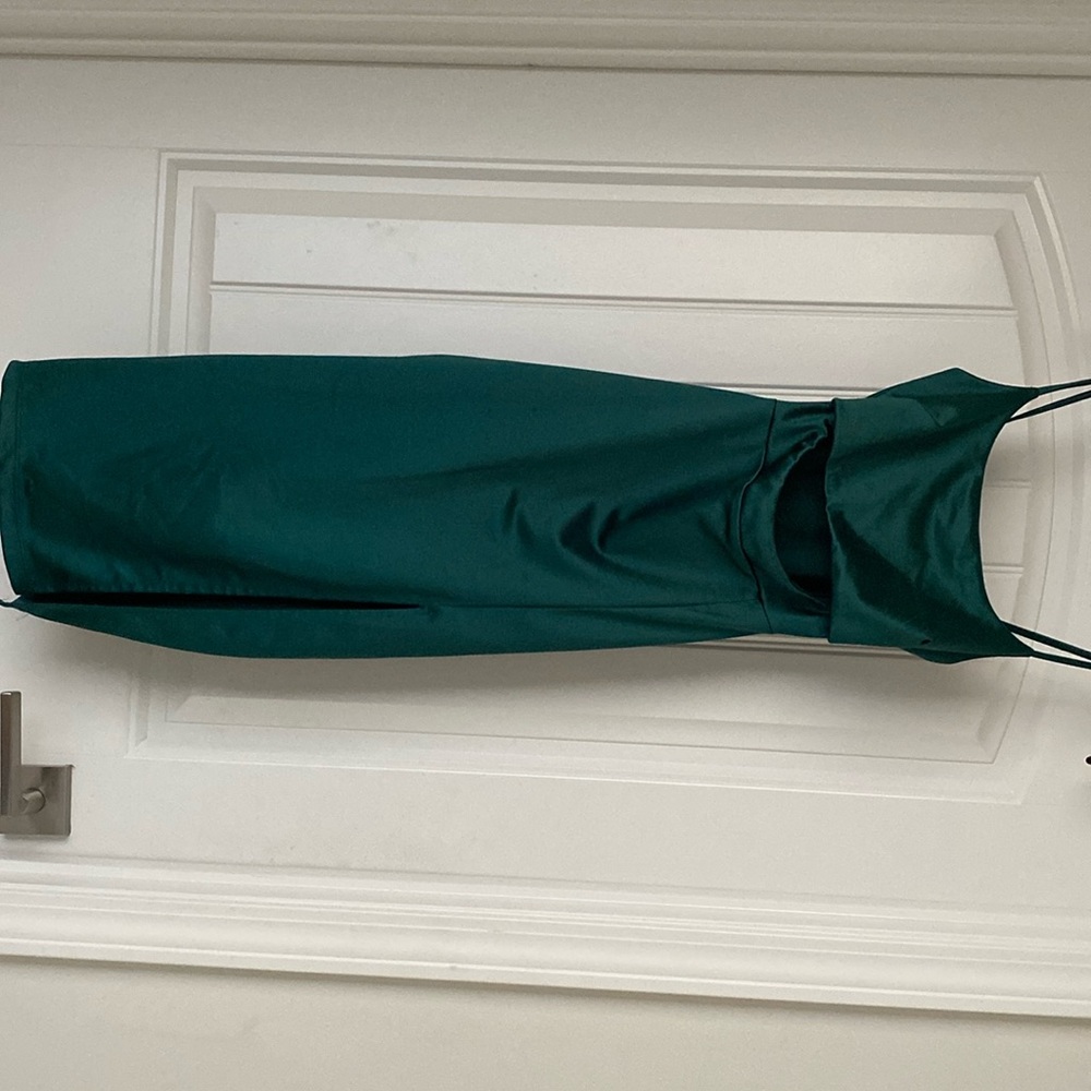 Size 4/6 Dark Green Homecoming/Formal Dress Windsor